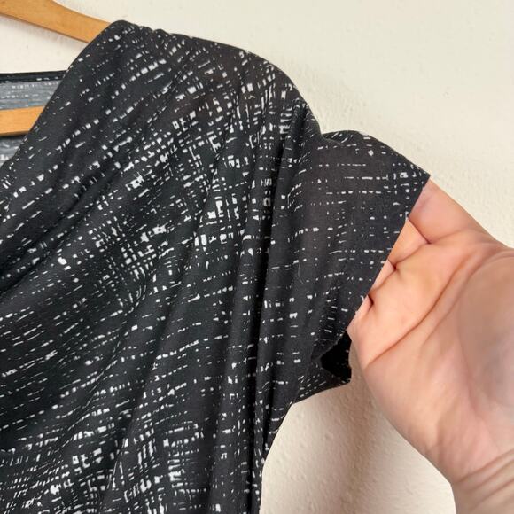 Kenneth Cole Womens Cowl Neck Top Size Small Career Business Professional - Picture 2 of 6